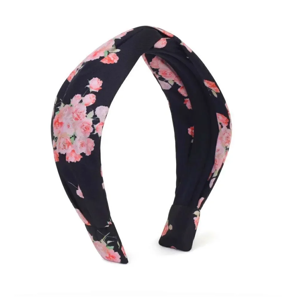 Autumn Adiegbo floral twist headband